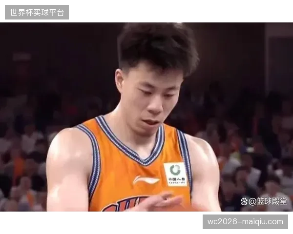 张镇麟总决赛无解投射表现，摧毁浙江雄狮锋线对位防守。
